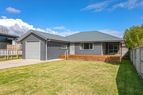 35 Mary-Ellen Place, Coromandel, Coromandel
