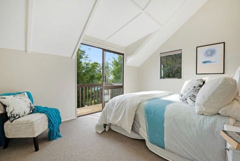 2/82 Stott Avenue, Birkdale, Auckland