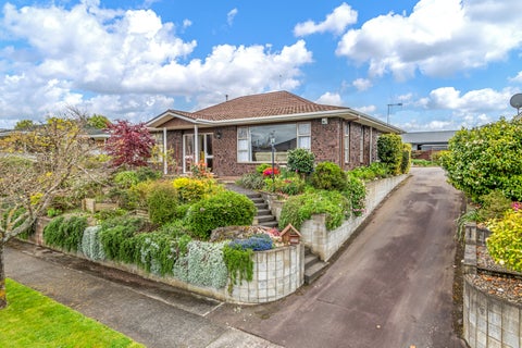10 Redwood Grove, Hokowhitu, Palmerston North
