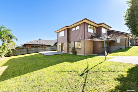 6 Barnacle Rise, Red Beach, Red Beach