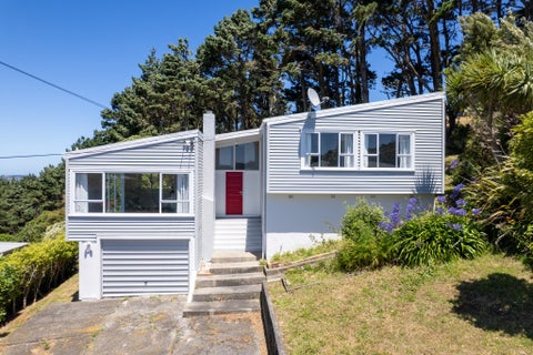 37 Spenmoor Street, Newlands, Wellington