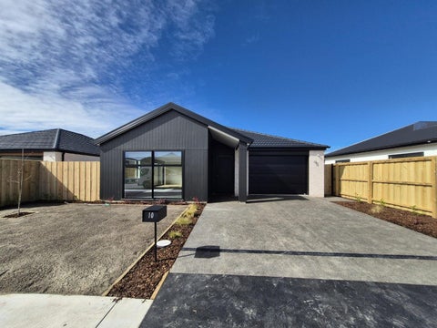 10 Robson Drive, Lincoln, Lincoln
