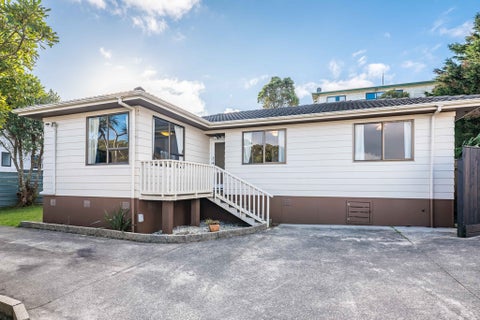 5 Ladbrooke Drive, Newlands, Wellington