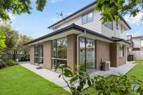 10A Gazelle Avenue, Beach Haven, Auckland