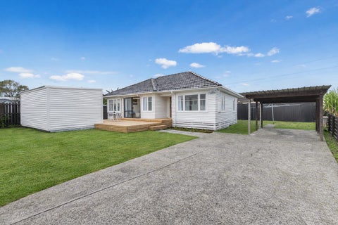 2/8 Fisher Crescent, Ōtara, Auckland