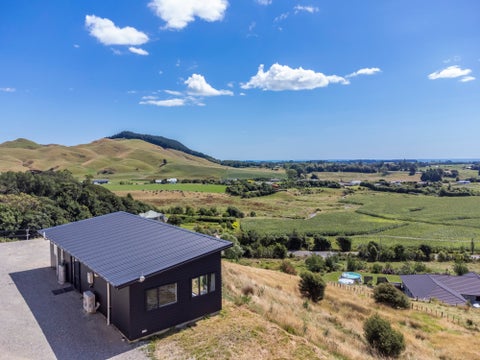 129 South Manakau Road, Manakau, Otaki