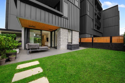 110/74 Victoria Street, Onehunga, Auckland