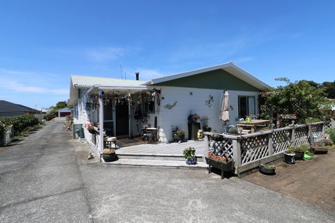 5 Feist Street, Carterton
