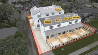8/21 Baird Street, Howick, Auckland