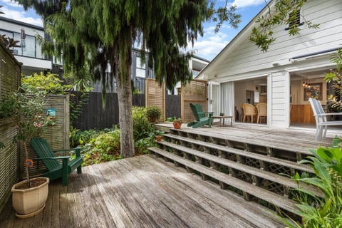 2 Taylor Road, Mangere Bridge, Auckland