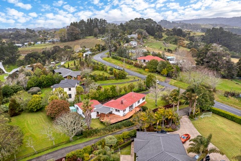 18 Christian Road, Swanson, Auckland