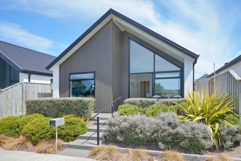 25A Lakeside Drive, Pegasus, Pegasus