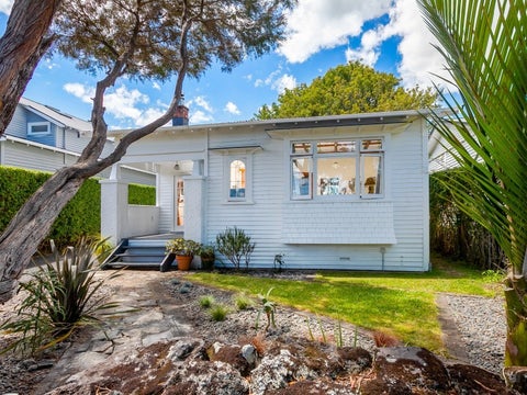 3 Hawea Road, Point Chevalier, Auckland