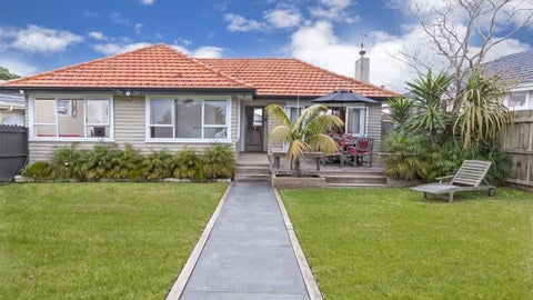 1/28 Bleakhouse Road, Mellons Bay, Auckland