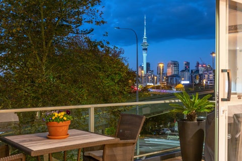 GA/8 Howe Street, Freemans Bay, Auckland