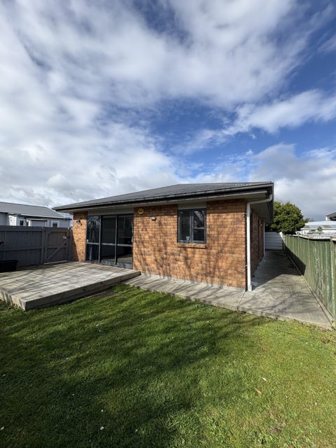 1B Fairs Road, Milson, Palmerston North