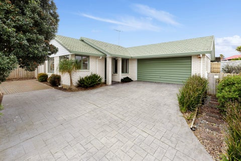 28 Bellville Drive, Clendon Park, Auckland