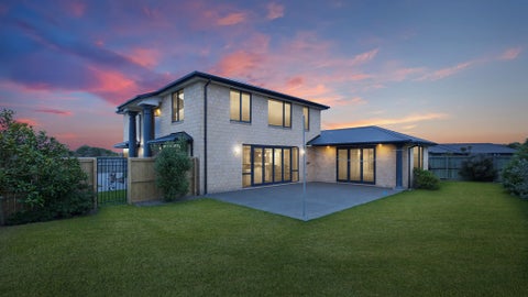 16 Kingsbridge Drive, Burwood, Christchurch