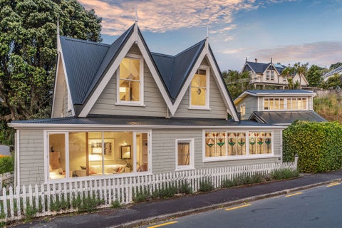 62 King Edward Parade, Devonport, Auckland