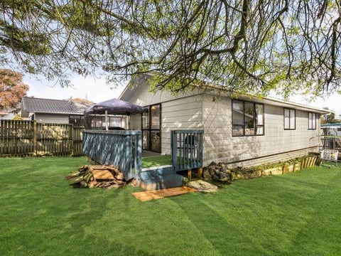 2/63 Palmers Road, Clendon Park, Auckland