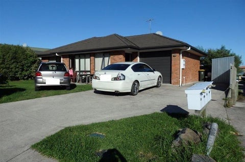 33 Plumley Crescent, Mangere, Auckland