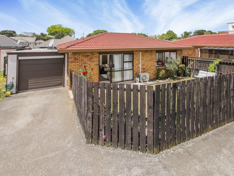 3/10 Wellington Street, Papakura, Auckland