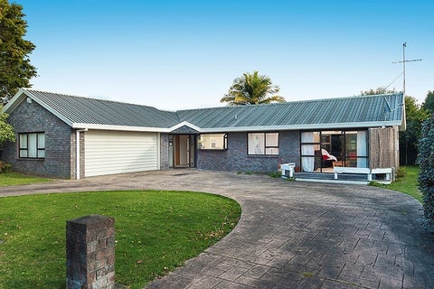 42 Racecourse Road, Waiuku, Waiuku