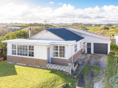 98 Cornfoot Street, Castlecliff, Whanganui