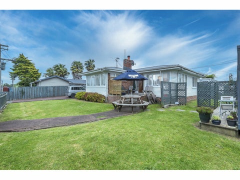 1/88 McAnnalley Street, Manurewa East, Auckland