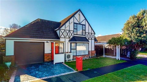 20 Stamford Grove, Avalon, Lower Hutt