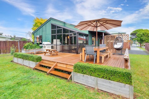 2/13 Hill Crescent, Papakura, Papakura