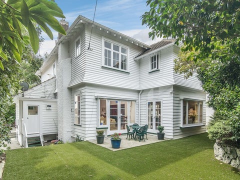8 Flers Street, Karori, Wellington