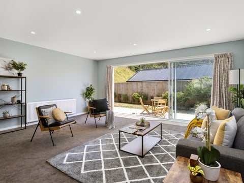 51A Banks Boulevard, Whitby, Porirua