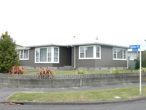 9 Mahia Place, Kelvin Grove, Palmerston North