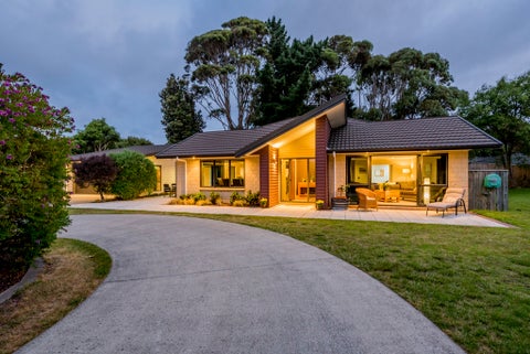 5 Stoneleigh Grove, Paraparaumu, Paraparaumu
