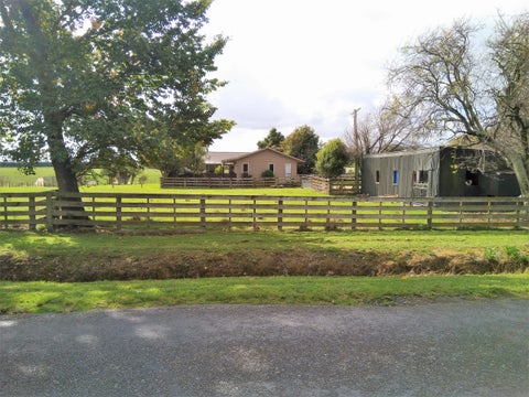 492 Stoney Creek Road, Kelvin Grove, Palmerston North