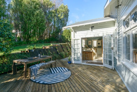 30 Marshall Street, Karori, Wellington
