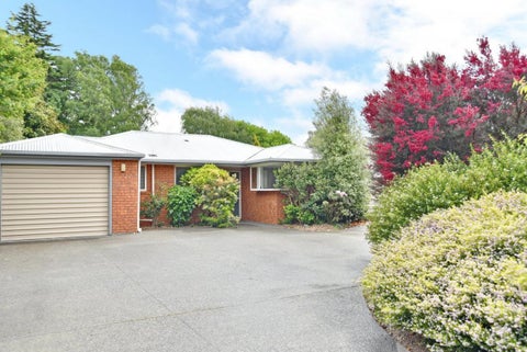 1/118 Aorangi Road, Bryndwr, Christchurch
