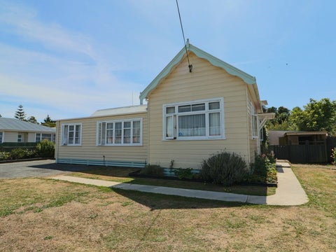 16 Hulke Street, Foxton, Foxton