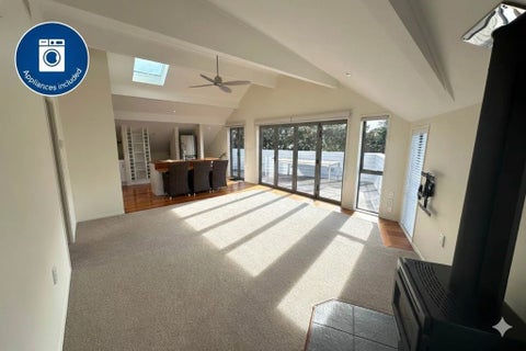 19A Treeway, Sunnyhills, Auckland