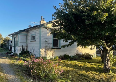 11 Kirton Street, Masterton