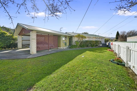 96 Fraser Street, Wainuiomata, Lower Hutt