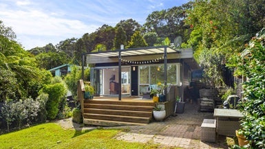 49 Tainui Road, Titirangi, Auckland