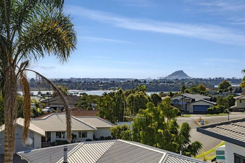 15 Astor Place, Welcome Bay, Tauranga