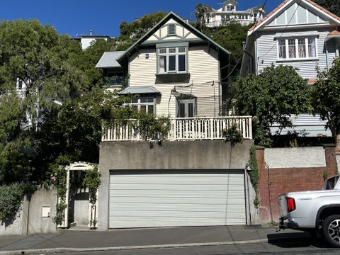 9 Glen Road, Kelburn, Wellington