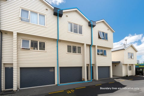 3/49 Henderson Valley Road, Henderson, Auckland
