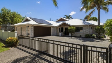 6 Condor Drive, Pyes Pa, Tauranga