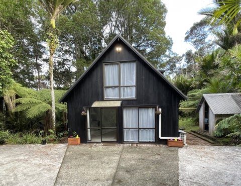 57 Tainui Road, Titirangi, Auckland