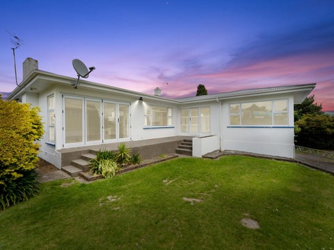 251 High Street, Eltham, Eltham