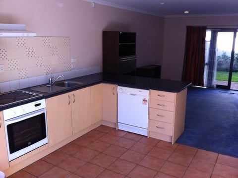 10/3 Ambrico Place, New Lynn, Auckland